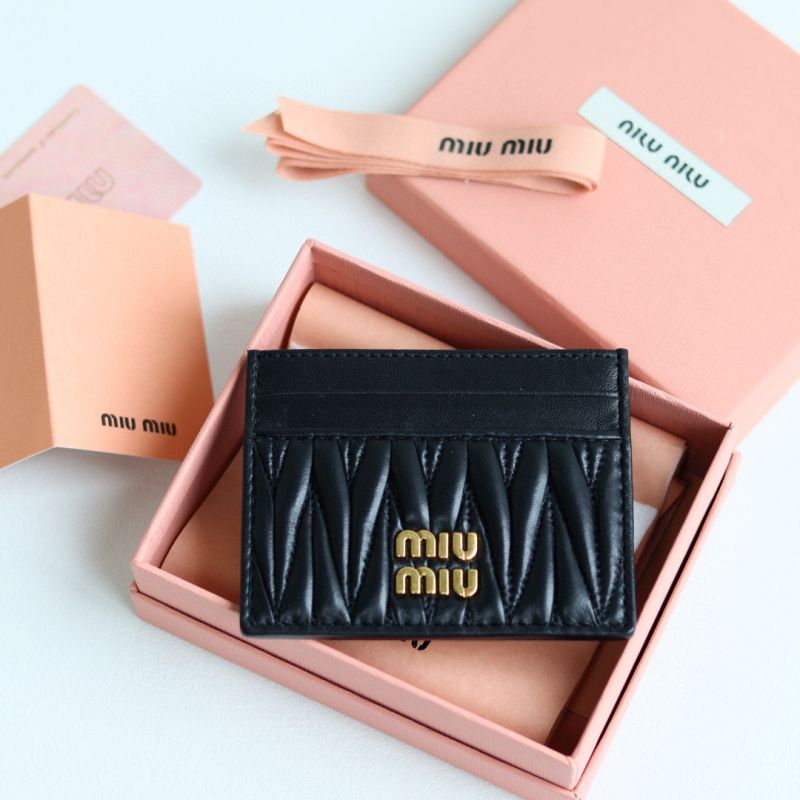 Miu Miu Kartenetui aus Matelassé-Nappaleder-Black