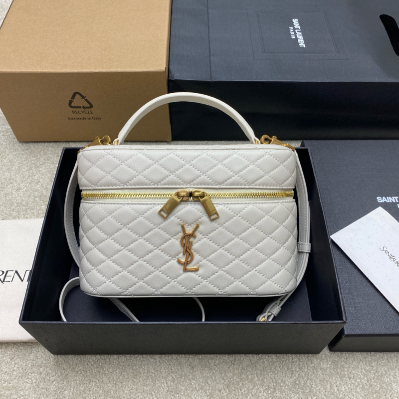 Saint Laurent Gaby Large Vanity bag in Lambskin-Cream white