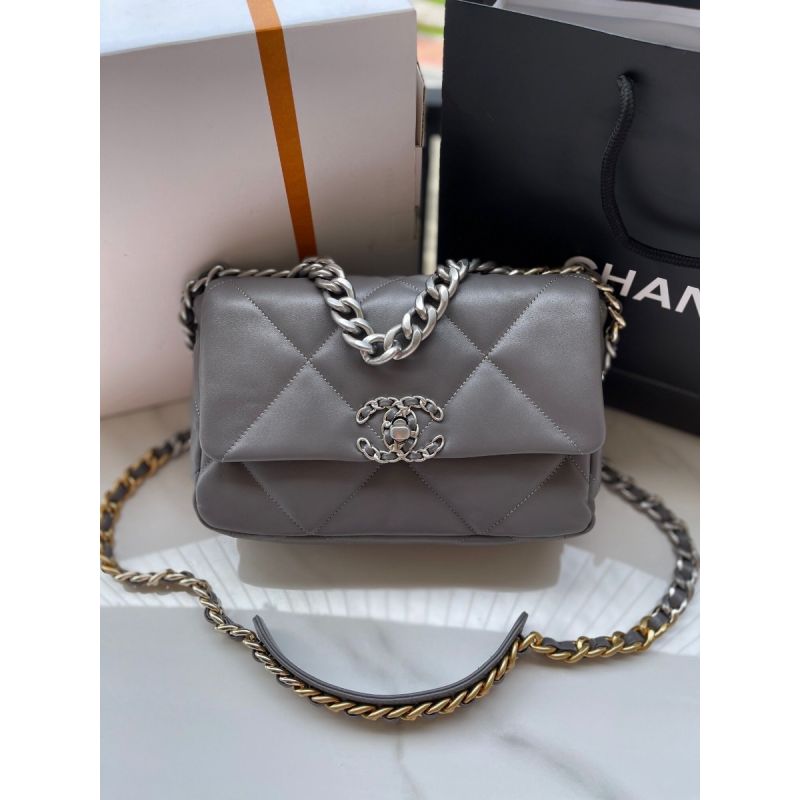 Chanel 19 Handbag 