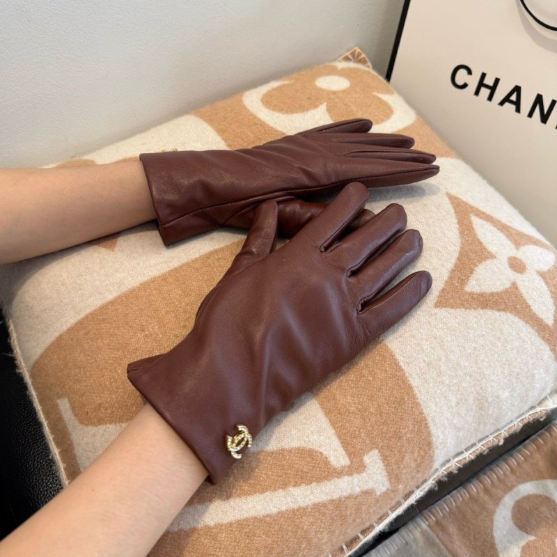 Chanel Leather Gloves