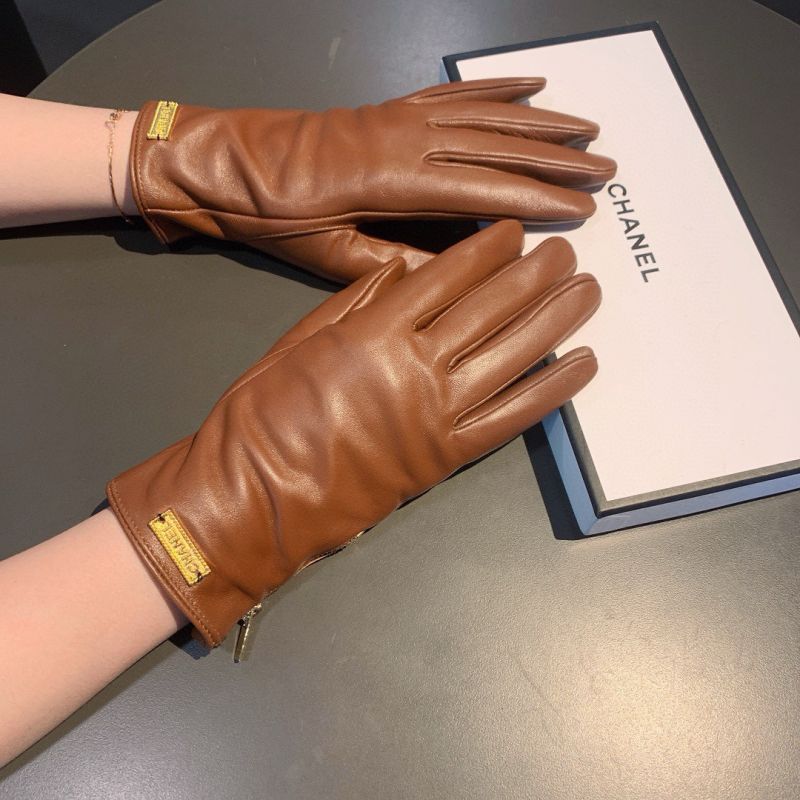 Chanel Leather Gloves
