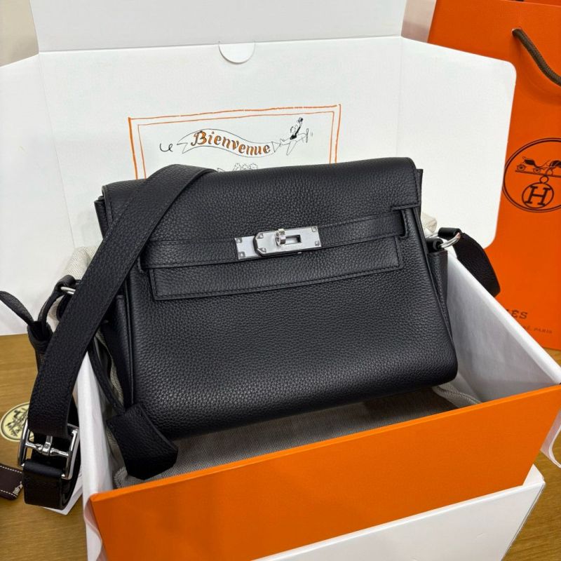 Hermes Kelly Messenger PM in Togo Leather-Black