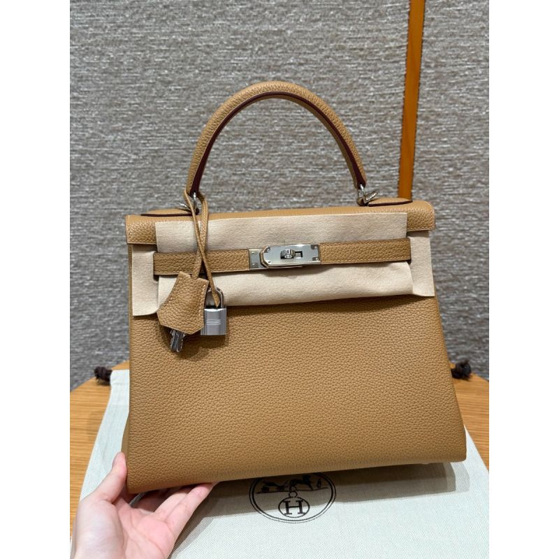 Hermes Kelly 25 / 28  in togo leather-Biscuit