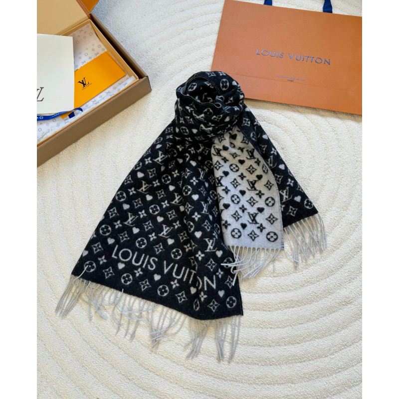 LV Game On Scarf  