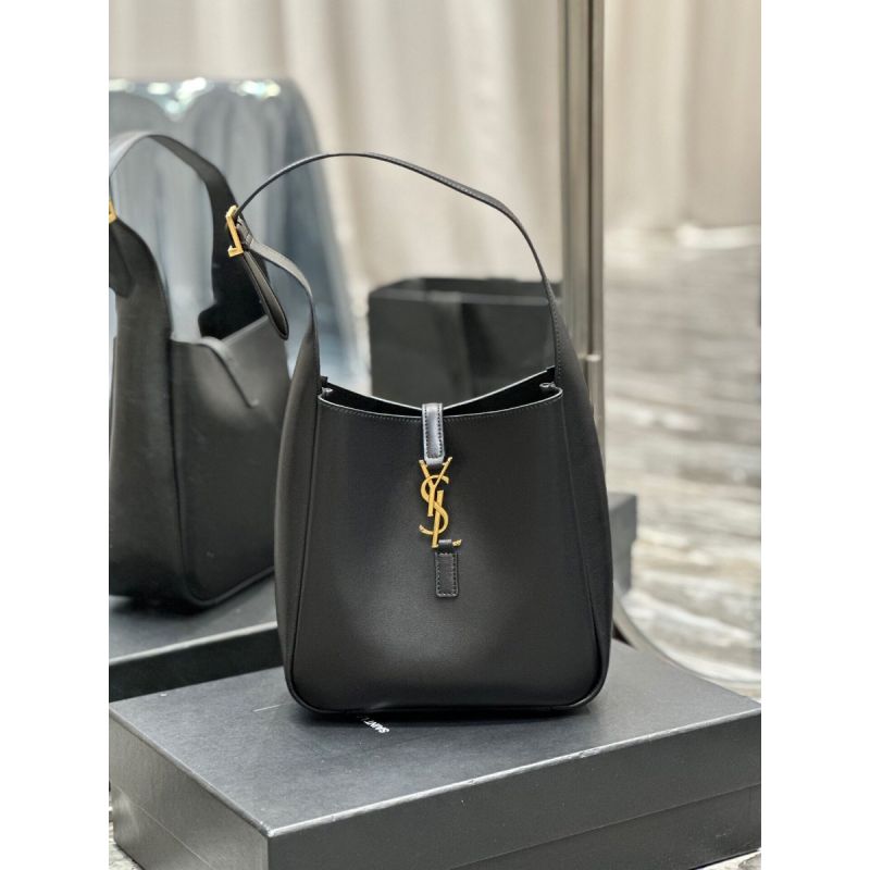 Saint Laurent Small LE 5 À 7 Supple bag 