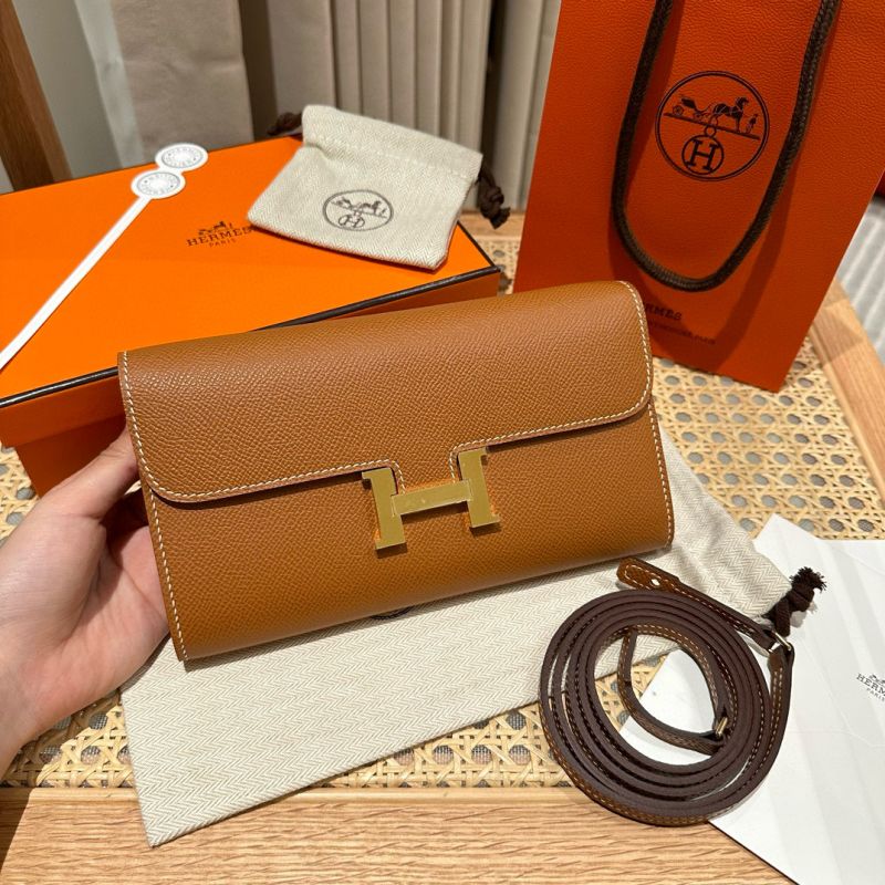 Hermes Constance to go Brieftasche mit Schultergurt-Brown