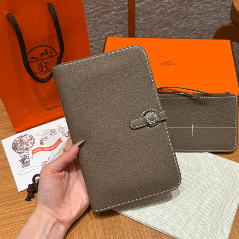 Hermes Dogon Long Folded Wallet 