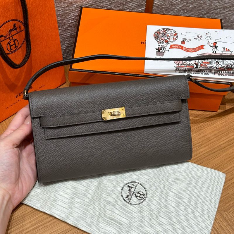 Hermes Kelly to go Brieftasche mit Schultergurt-Etain